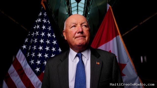 190 000 Canadiens signent une pétition pour obtenir le départ de l’ambassadeur américain Pete Hoekstra après des violations répétées du protocole diplomatique