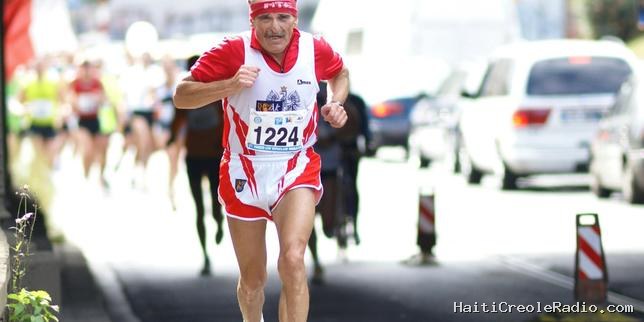 A 60 ans, il a déjà couru plus de 500 marathons. Dans quel état est son cœur ?