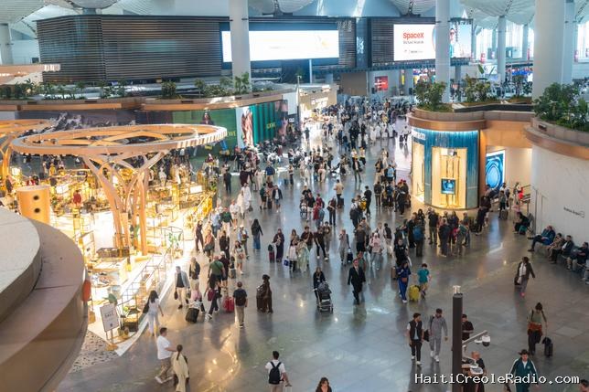 À l’aéroport d’Istanbul “le menu est plus cher qu’un billet d’avion”