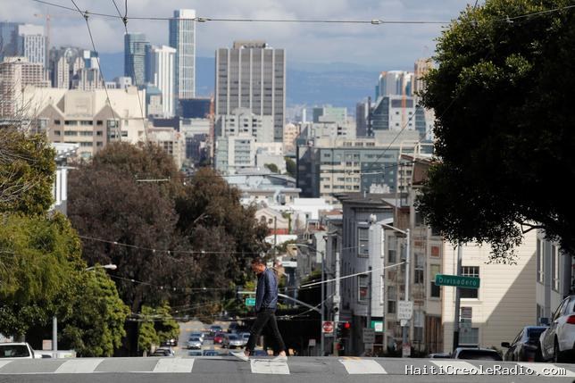 À San Francisco, même des salaires annuels à six chiffres ne suffisent plus pour vivre