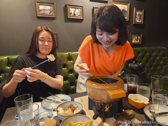 À Tokyo, la convivialité à la française du quartier de Nishi-Ogikubo