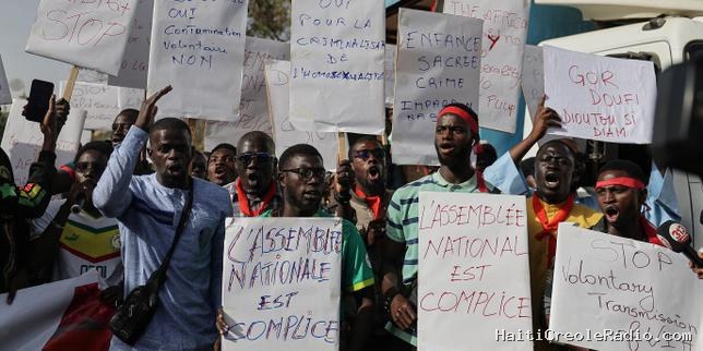 « Aidez-moi à sortir de cet enfer » : au standard de Stop Homophobie, la détresse des homosexuels sénégalais