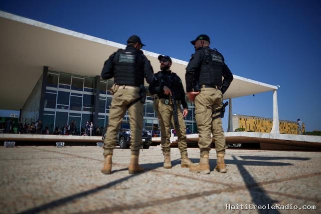 Au Brésil, le Tribunal suprême en état de “décomposition manifeste” à l’approche de la présidentielle