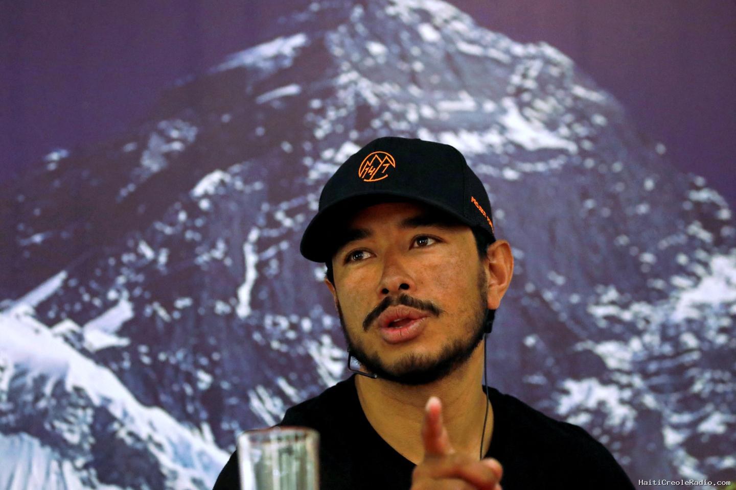 Au Pakistan, sur les pentes du Broad Peak, les difficiles recherches pour retrouver les 10 alpinistes ensevelis, dont Nirmal Purja