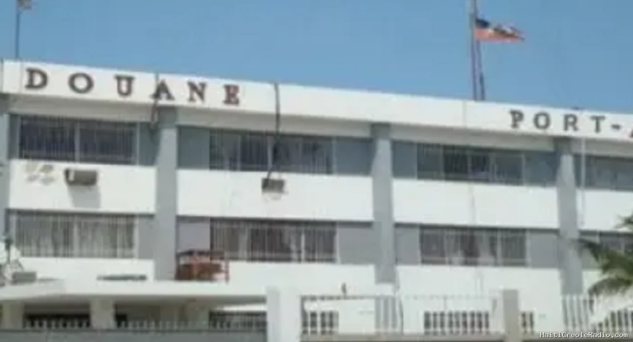 Baisser les taxes de dédouanement des véhicules : une nécessité pour Haïti