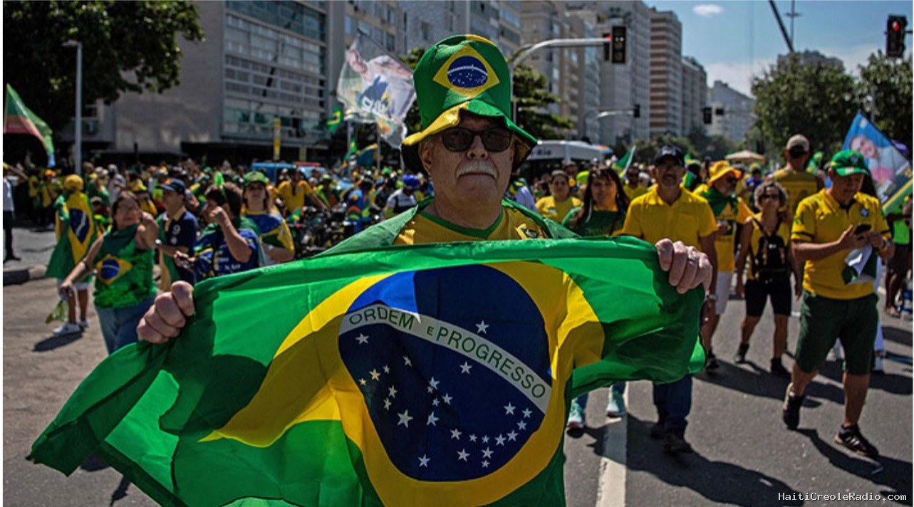 Brésil–Présidentielle 2026 | Lula et Flávio Bolsonaro au coude-à-coude dans les sondages du 17 septembre : le CEP haïtien prépare une expérience pilote au Brésil