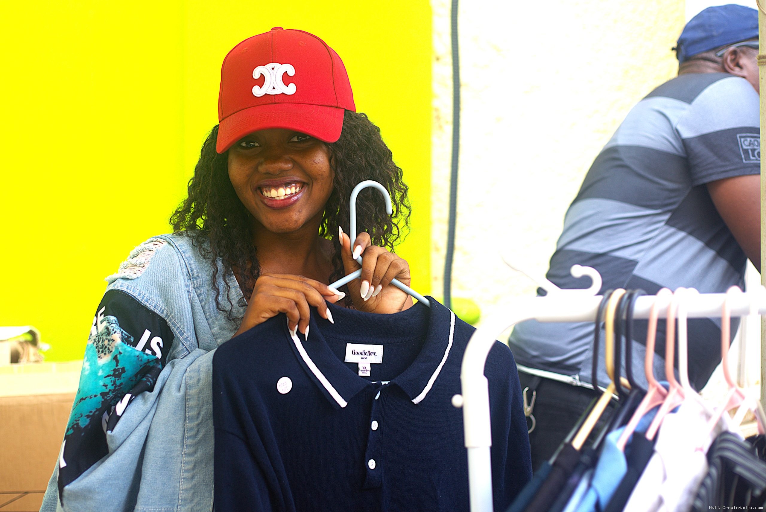 Cap-Haïtien online jewelry store hosts client get-together | PHOTOS