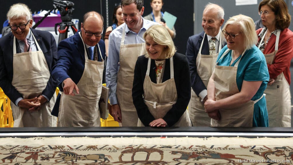 Cent mille billets vendus en 24h: à Londres, l'exposition de la tapisserie de Bayeux crée déjà l’événement