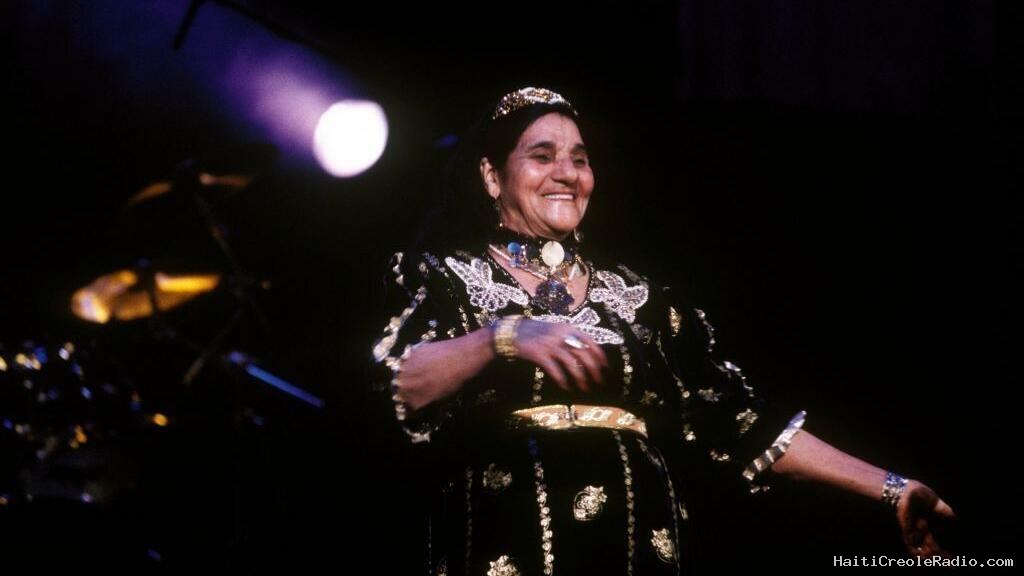 Cheikha Rimitti: 20 ans après sa mort, pourquoi cette artiste nous obsède encore?