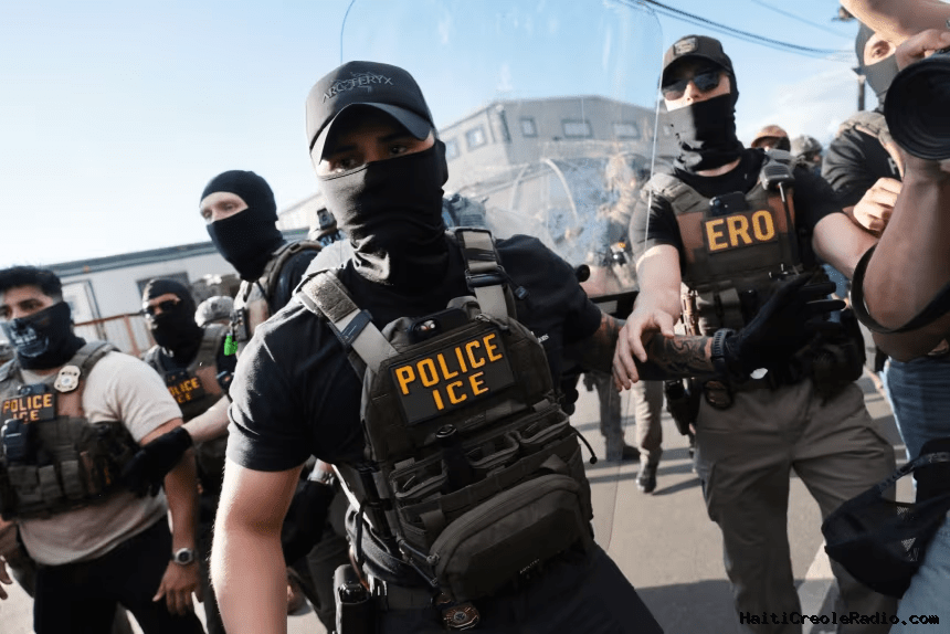 CNN. ICE prévoit jusqu’à 20 millions de dollars pour équiper ses agents de G.L.O.V.E. électriques pouvant atteindre 380 volts