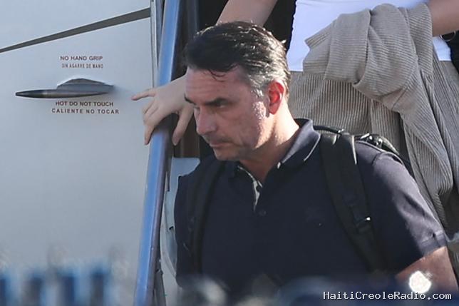 Comment Flávio Bolsonaro a fui vers les États-Unis en jet privé avec “l’aide de la Maison-Blanche”