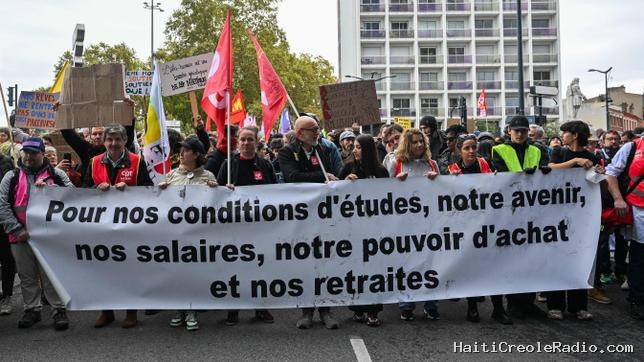 Contrairement au Canada, la France est freinée par un système de retraites “insoutenable”