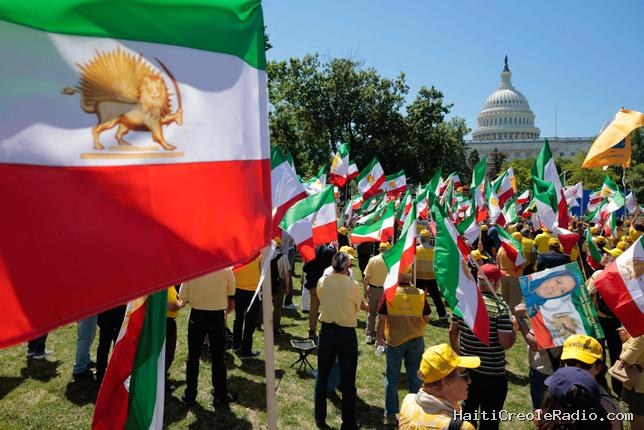 Coupe du monde 2026 : l’ancien drapeau iranien de nouveau interdit dans les stades