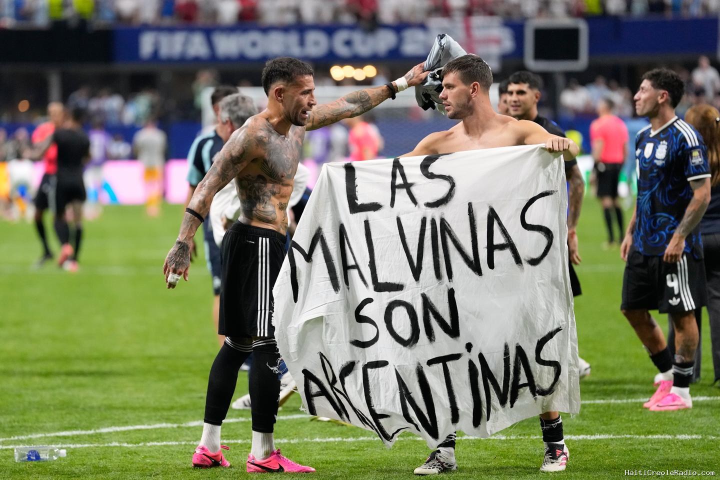 Coupe du monde 2026 : la FIFA annonce une enquête après la banderole sur les Malouines brandie par des joueurs argentins