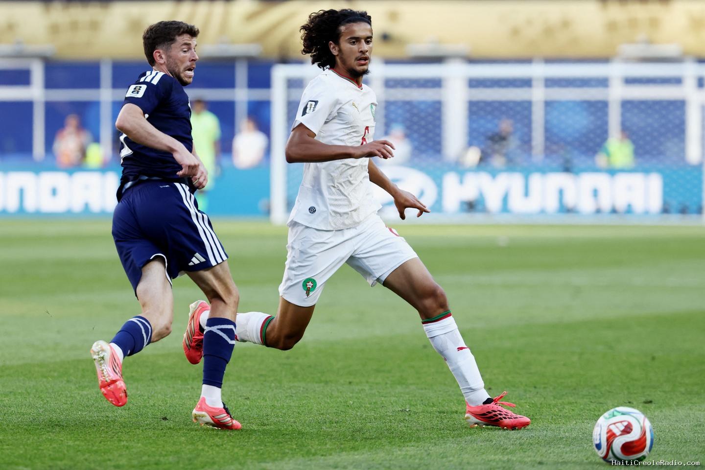 Coupe du monde 2026 : le Maroc, proche d’une qualification après son succès contre l’Ecosse, se prend de passion pour Ayyoub Bouaddi
