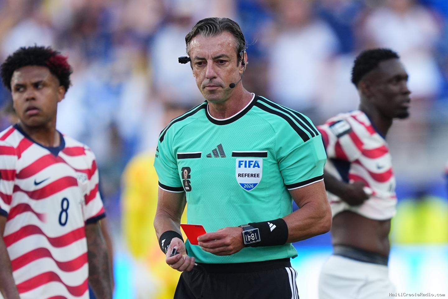 Coupe du monde 2026 : plusieurs décisions de la FIFA fragilisent des arbitres déjà sous pression