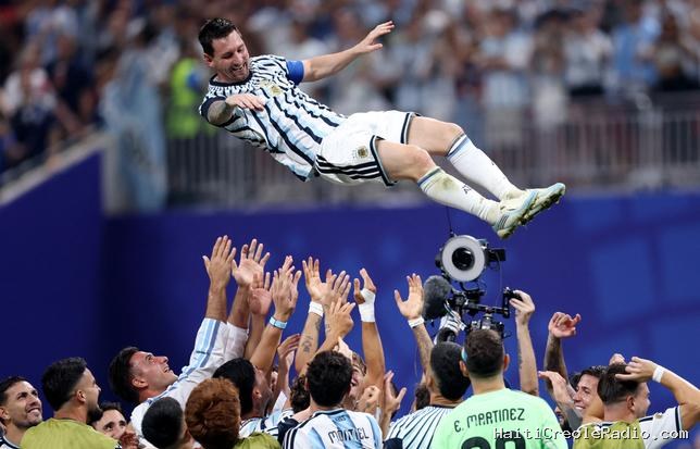 Coupe du monde : face à l’Égypte, une remontada argentine “épique et inoubliable”