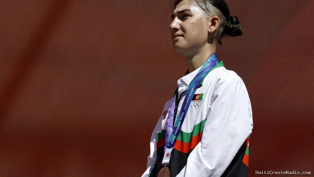 Cyclisme: l’Afghane Fariba Hashimi remporte la médaille d'argent des Jeux asiatiques au Japon