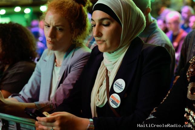 Dans le Michigan, le progressiste Abdul El-Sayed fait la course en tête de la primaire démocrate, “déterminante” pour l’avenir du Sénat et du parti