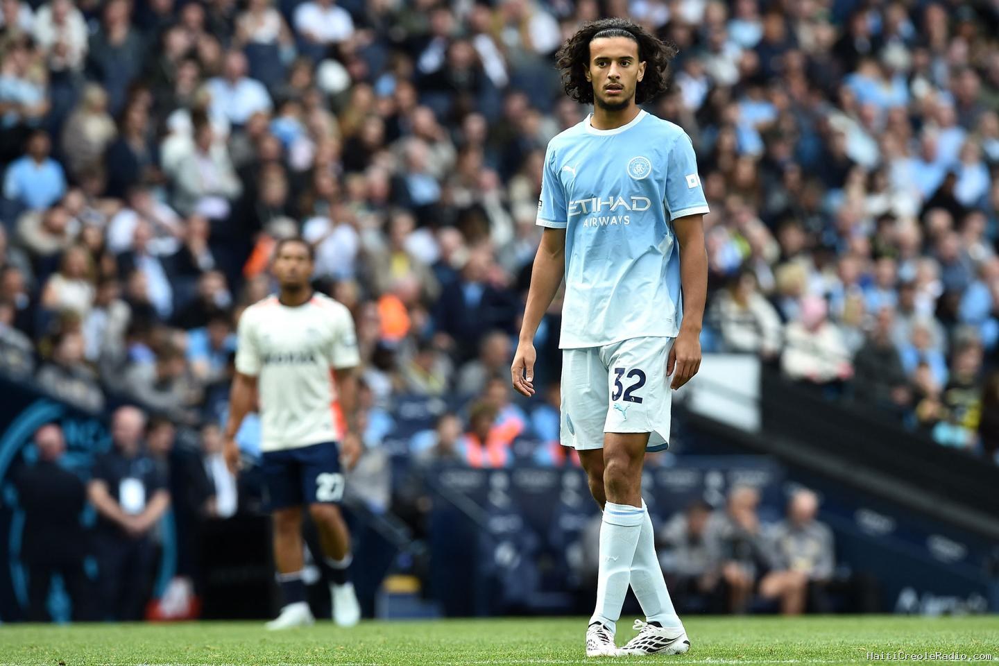 De Lille à Marseille, la grande braderie en Ligue 1 : « Les clubs français sont plus que jamais contraints de vendre leurs meilleurs jeunes »