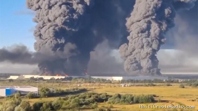 Des drones ukrainiens frappent des entrepôts de “l’Amazon russe”
