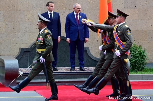 “Deux sièges, c’est trop” : entre la Russie et l’Europe, l’Arménie doit trancher