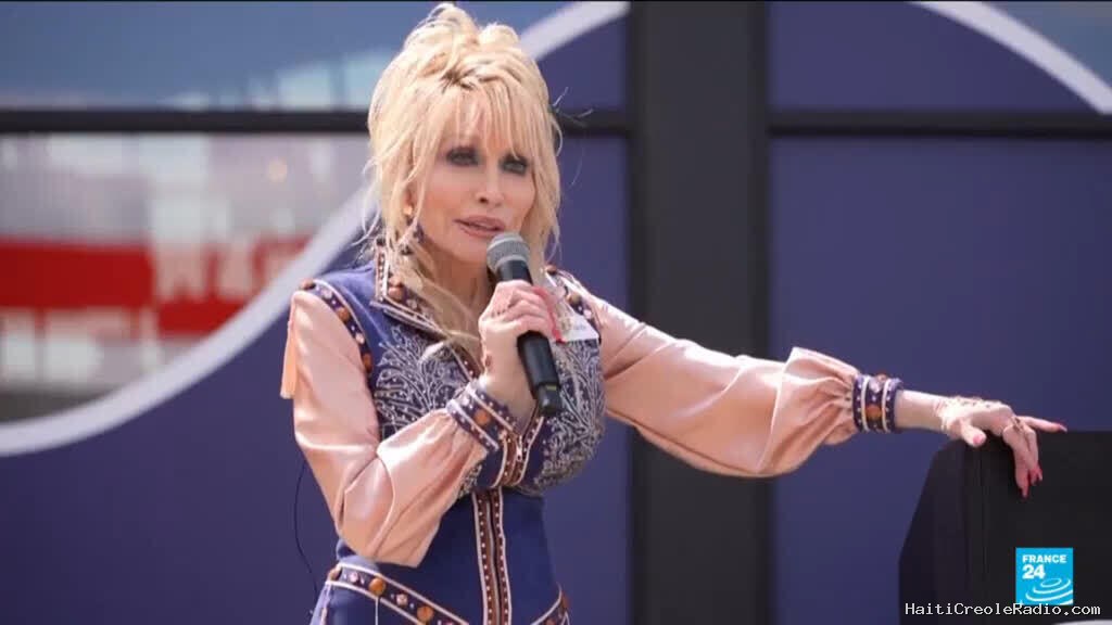 Dolly Parton, légende américaine de la musique country et "figure fédératrice", s'éteint à 80 ans
