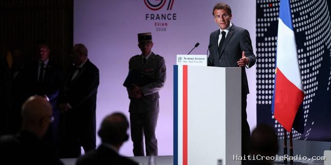 Emmanuel Macron appelle à réguler les cryptomonnaies, afin de ne pas se rendre « complices d’activités terroristes » ou « de criminalités organisées »