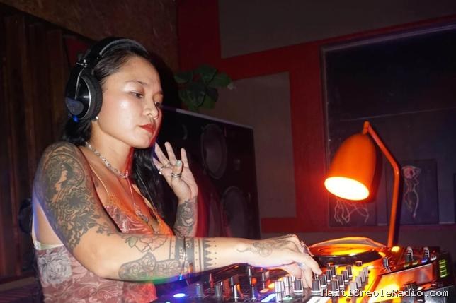 En Asie, ces femmes DJ qui s’allient pour se faire une place