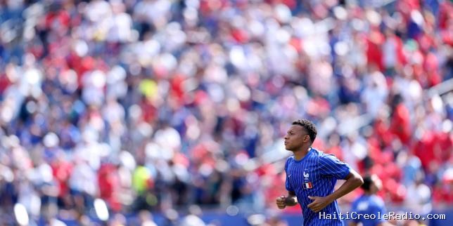 EN DIRECT, France-Maroc : les Bleus et les Lions de l’Atlas entrent sur la pelouse du Gillette Stadium