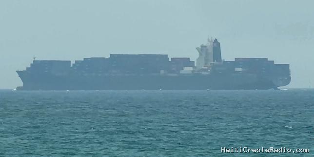 EN DIRECT, guerre au Moyen-Orient : les Etats-Unis mènent de nouvelles frappes en Iran, qui riposte en ciblant des bases du Golfe utilisées par Washington