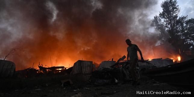 EN DIRECT, guerre en Ukraine : dix morts dans la région de Kiev visée par des missiles balistiques russes, Sébastopol, en Crimée, privée d’électricité après des frappes ukrainiennes