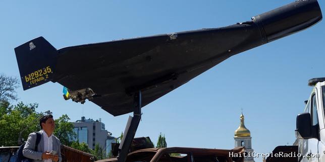 EN DIRECT, guerre en Ukraine : la construction de protections anti-drones s’accélère près du front