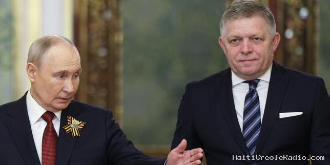 EN DIRECT, guerre en Ukraine : le premier ministre slovaque assure que Volodymyr Zelensky lui a dit « être prêt à rencontrer Vladimir Poutine dans n’importe quel format »