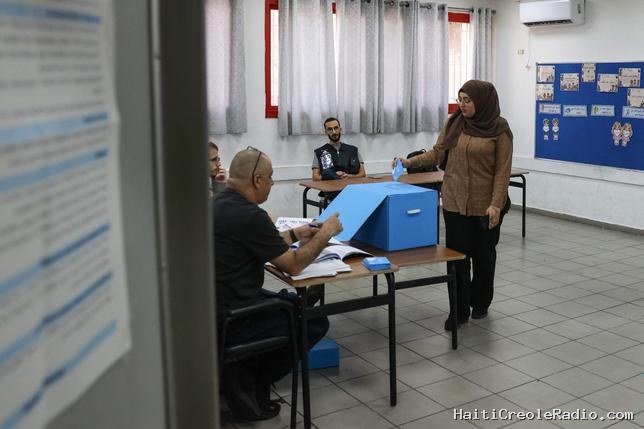 En Israël, une participation record, le camp de Nétanyahou sonne l’alarme