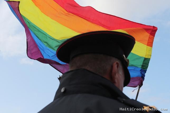 En Russie, premières condamnations pour “extrémisme LGBT”