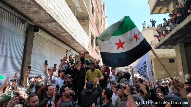 En Syrie, la colère contre les hommes du régime de Bachar El-Assad s’amplifie
