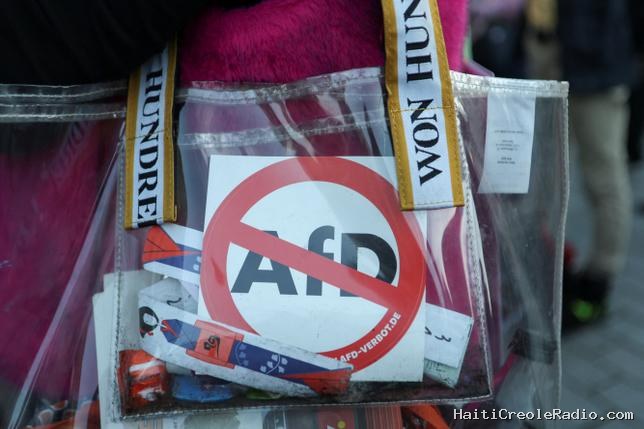 Entre les Églises chrétiennes et l’extrême droite allemande, un “antagonisme sans précédent”