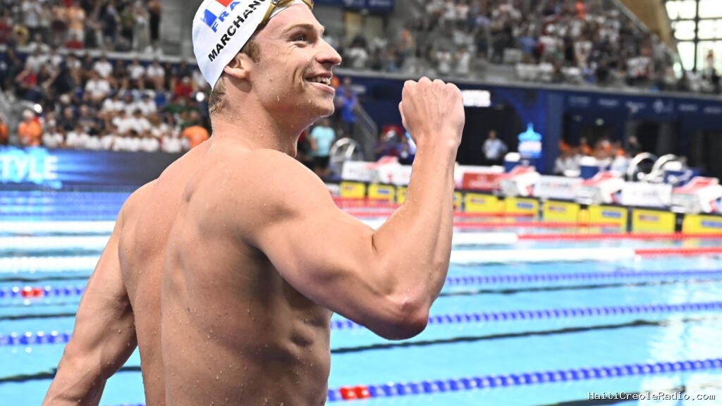 Euro de natation: Léon Marchand sacré champion d'Europe du 400 m nage libre