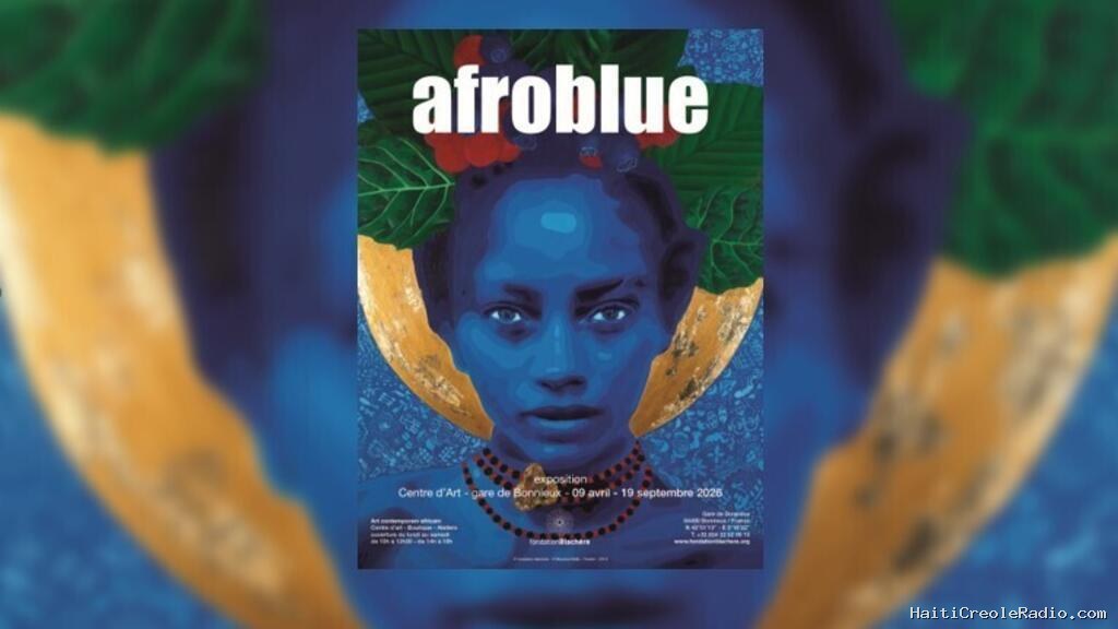 Exploration du bleu dans l'art contemporain africain avec « Afroblue » à la Fondation Blachère