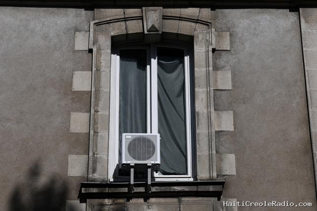 Face à la canicule, la gauche et les écolos ne doivent pas “laisser la clim à la droite”