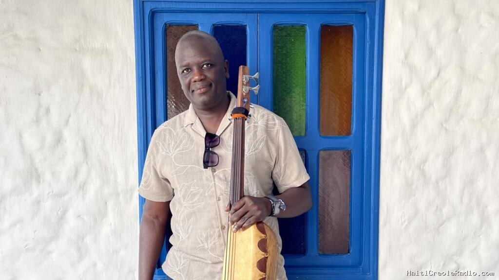 Festival Gnaoua: Cheikh Ndoye, un bassiste diplomatique d'exception