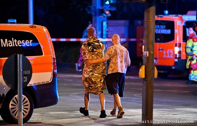 Gay Pride à Berlin : au moins un mort et seize blessés après qu’une voiture-bélier a foncé dans la foule