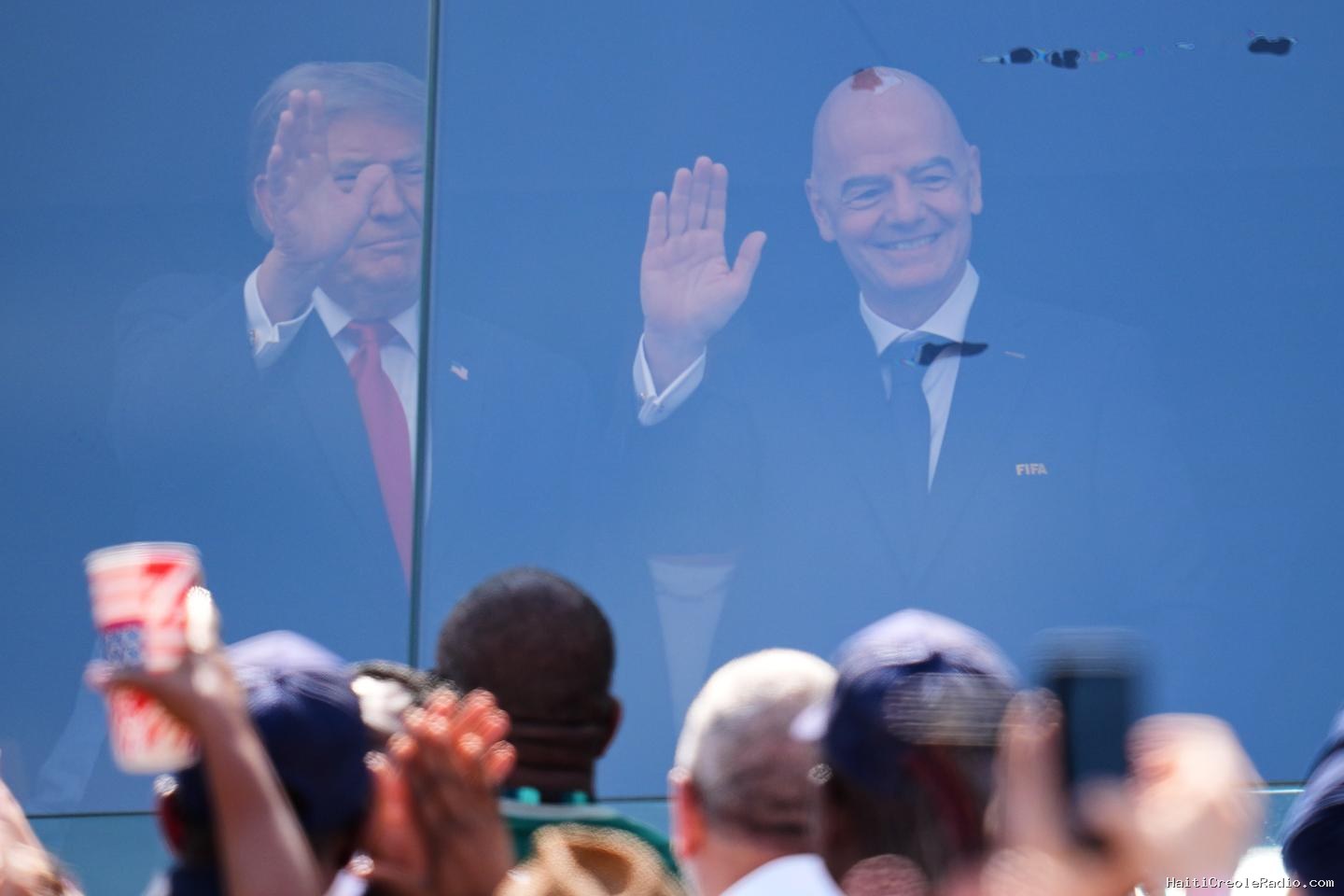 Gianni Infantino sermonne les critiques qui « haïssent » la FIFA, et réécrit l’histoire de la Coupe du monde 2026