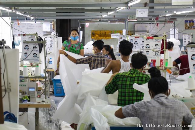 H&M taille dans ses commandes en Birmanie : des milliers d’emplois menacés