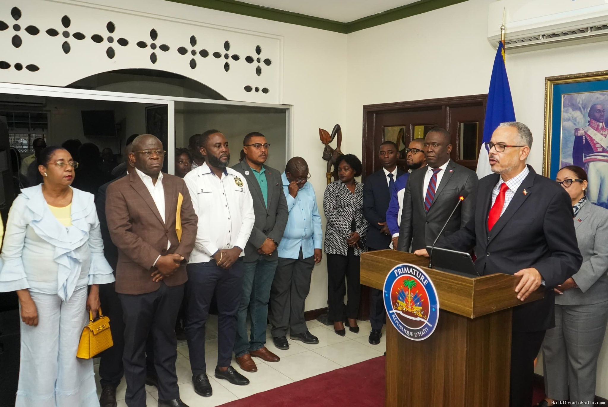 Haïti | De retour de l’ONU, Fils-Aimé déballe encore, devant ses « sujets », son panier troué de promesses : FRG, Rwanda, Qatar, Allemagne et élections
