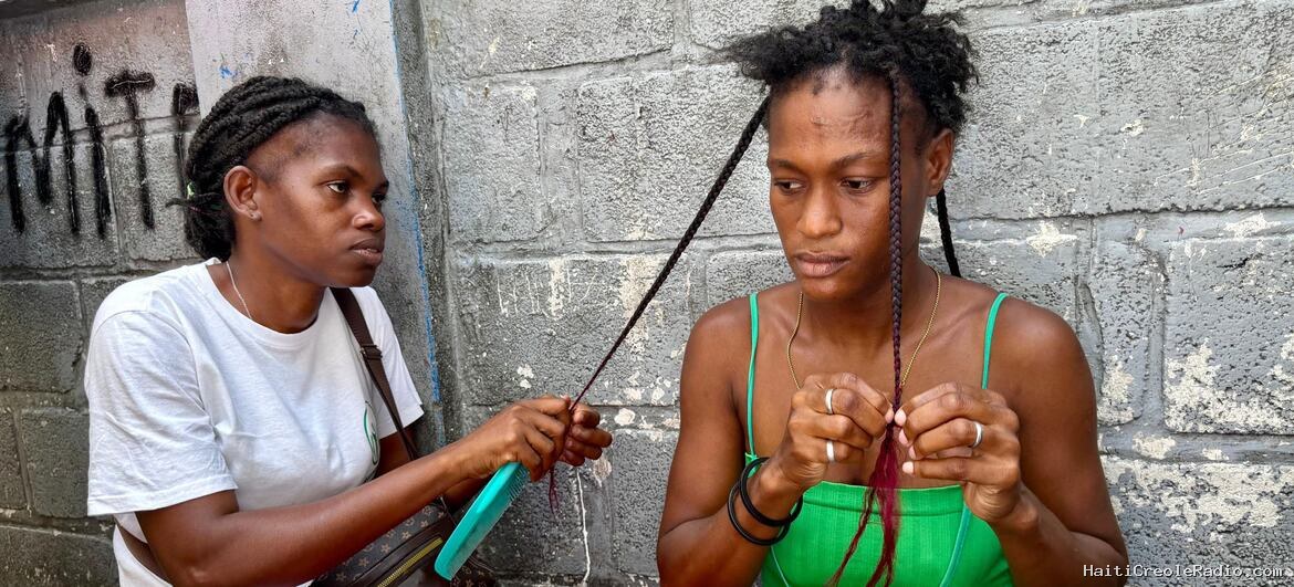 Haïti : les gangs étendent leur emprise jusque dans les camps de déplacés