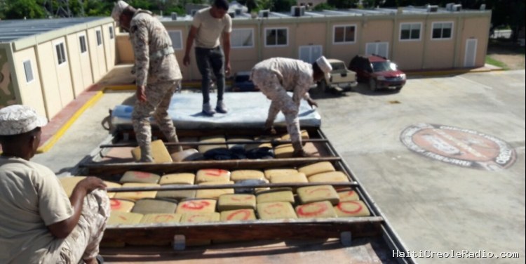 Haïti/RD : Entre les deux pays, des réseaux de drogue transitent et reçoivent des armes : géographie et causes du crime