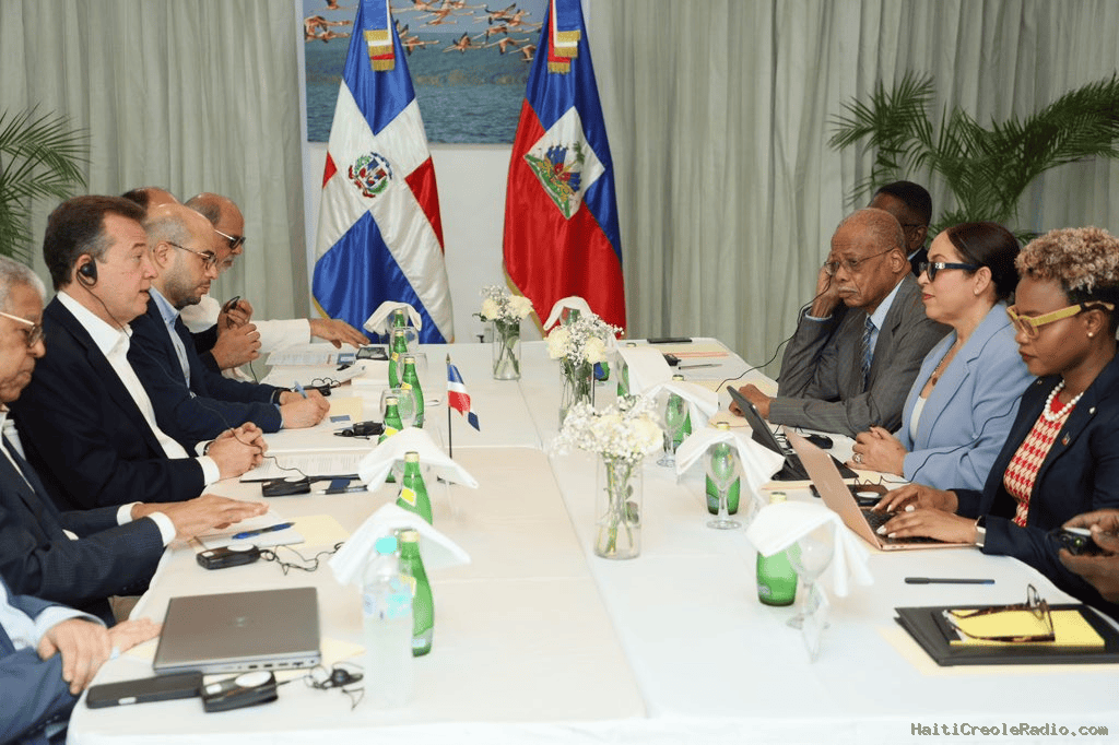 Haïti-RD | Vingt-deux produits dominicains interdits d’entrée par voie terrestre, onze jours après une rencontre diplomatique