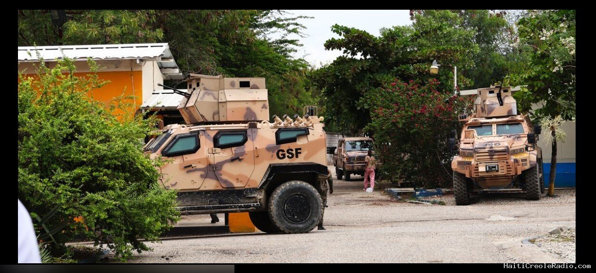Haïti | Routes nationales bloquées : les blindés anti-gangs prennent la mer pour rejoindre l’Artibonite